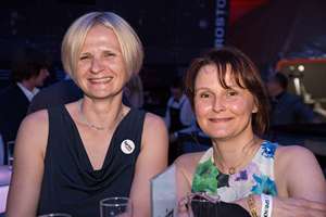 Sprinx Beztíže aneb večer v dobré společnosti